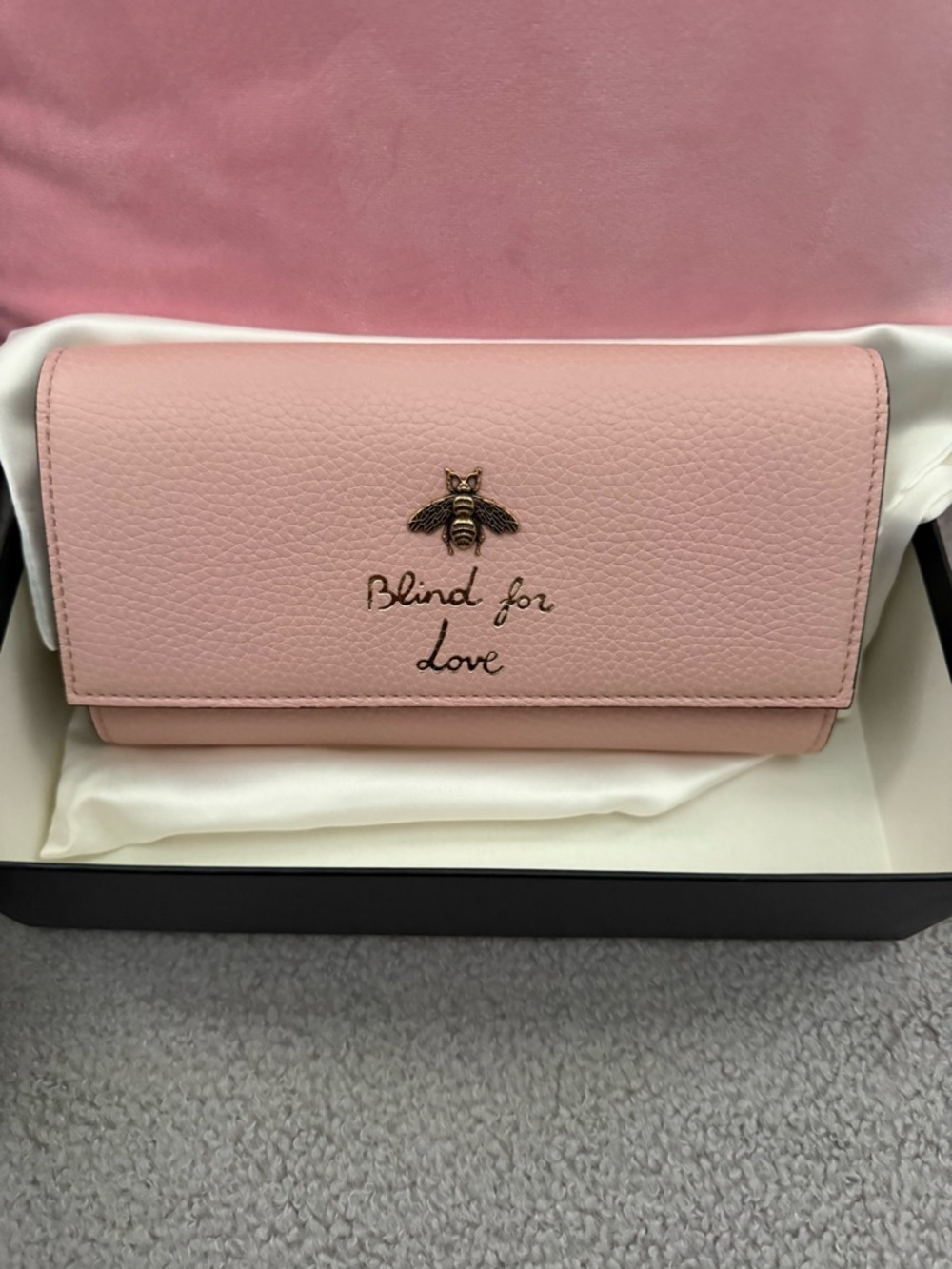 🌟 NIB Gucci "Blind For Love" Bee Continental Wallet - Pink Leather